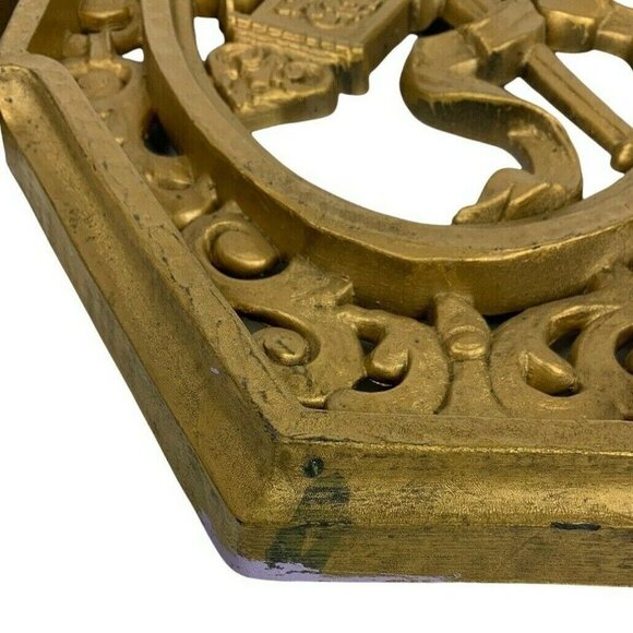 Homco Set Of 3 Vintage Gold Wall Hangings With Armor Sword & Shield Design 1974 - Picture 4 of 8